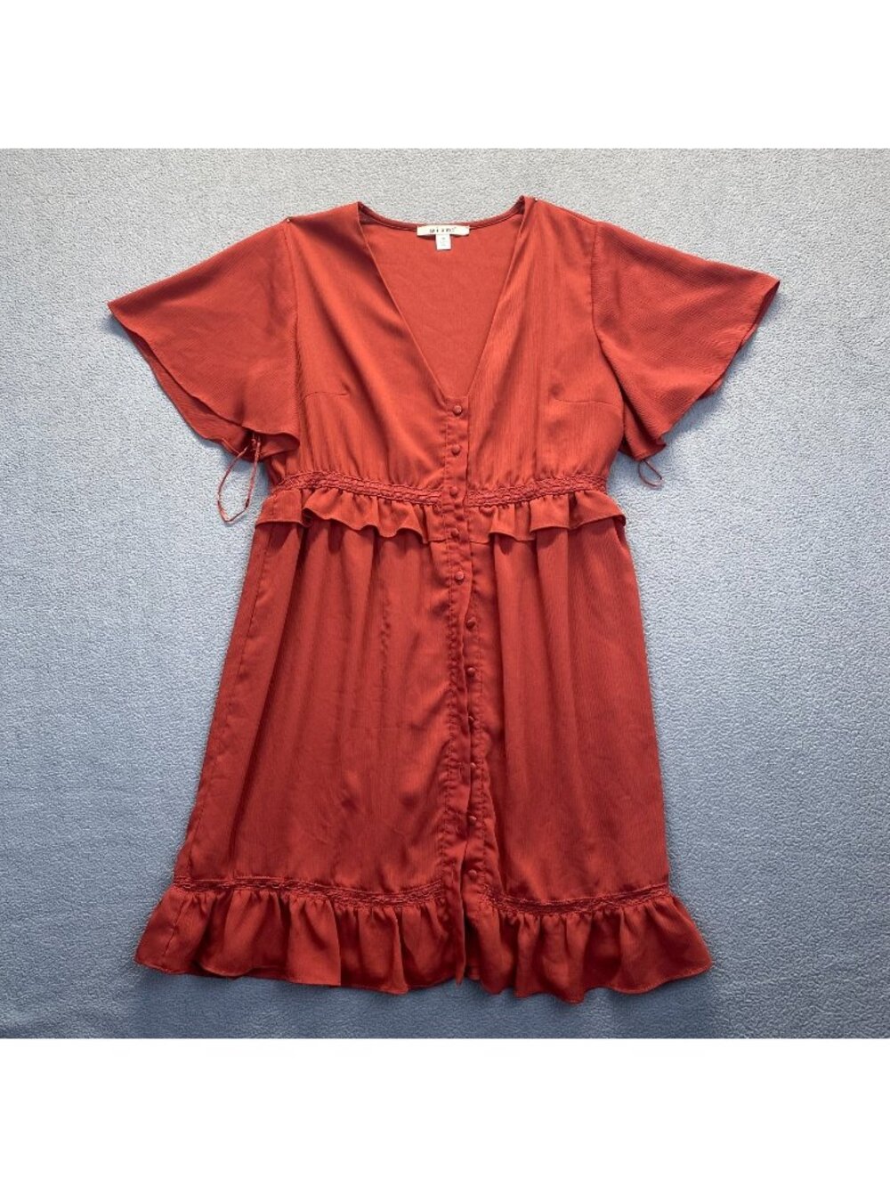 Miami Mi Ami Francesca’s Ruffle Dress size M  Buttons V Neck,Lined,Casual,Preppy